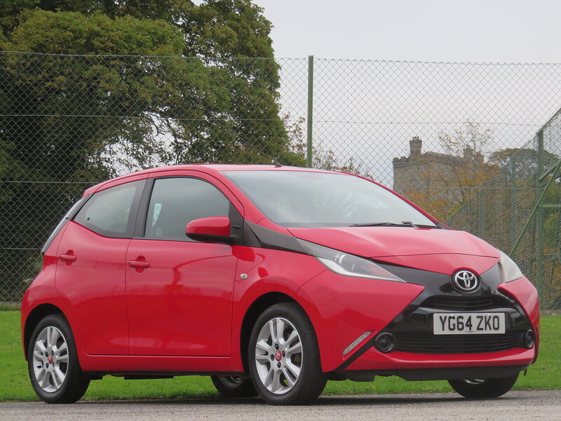 Toyota AYGO VVT-i x-play