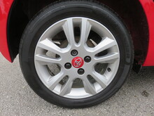 Toyota AYGO VVT-i x-play - Thumb 21