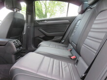 Volkswagen Passat R Line Tsi Dsg - Thumb 23
