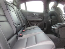 Volvo S60 T5 R-Design Plus - Thumb 21