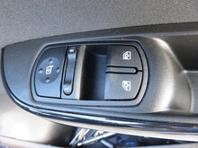 Vauxhall Corsa i ecoTEC Energy - Thumb 6