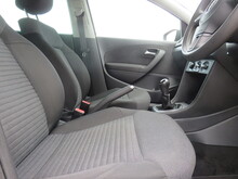 Volkswagen Polo Match Edition - Thumb 9