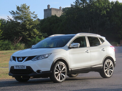 Nissan Qashqai dCi Tekna SUV 1.5 Manual Diesel