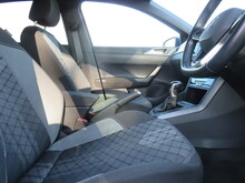 Volkswagen Polo TSI R-Line - Thumb 7