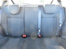Ford Fiesta T EcoBoost Zetec - Thumb 17
