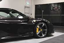 Ferrari SF90 Stradale T V8