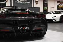 Ferrari SF90 Stradale T V8