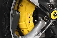 Ferrari SF90 Stradale T V8