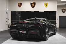 Ferrari SF90 Stradale T V8