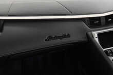 Lamborghini Aventador V12 LP 740-4 S