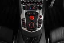 Lamborghini Aventador V12 LP 740-4 S