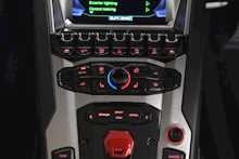 Lamborghini Aventador V12 LP 740-4 S