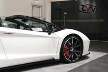 Lamborghini Aventador V12 LP 740-4 S