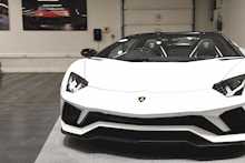 Lamborghini Aventador V12 LP 740-4 S