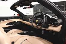 Ferrari 296 GTS T V6