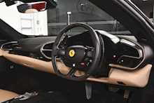 Ferrari 296 GTS T V6