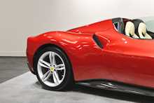 Ferrari 296 GTS T V6
