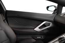 Lamborghini Aventador V12 LP 700-4