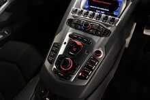 Lamborghini Aventador V12 LP 700-4