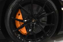 Lamborghini Aventador V12 LP 700-4