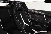 Lamborghini Aventador V12 LP 750-4 Superveloce