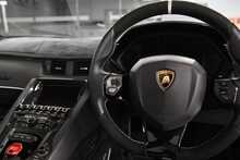 Lamborghini Aventador V12 LP 750-4 Superveloce