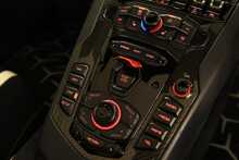 Lamborghini Aventador V12 LP 750-4 Superveloce