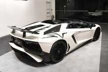 Lamborghini Aventador V12 LP 750-4 Superveloce