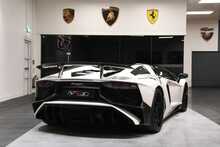 Lamborghini Aventador V12 LP 750-4 Superveloce
