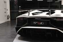 Lamborghini Aventador V12 LP 750-4 Superveloce