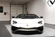 Lamborghini Aventador V12 LP 750-4 Superveloce