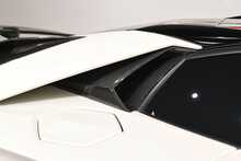 Lamborghini Aventador V12 LP 750-4 Superveloce