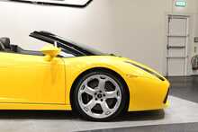 Lamborghini Gallardo V10