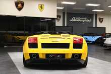 Lamborghini Gallardo V10