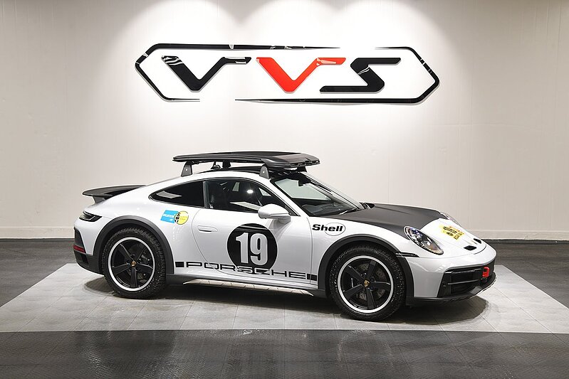 3.0T 992 Dakar Coupe 2dr Petrol PDK 4WD Euro 6