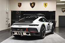 Porsche 911 T 992 Dakar