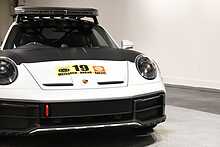 Porsche 911 T 992 Dakar