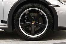 Porsche 911 T 992 Dakar