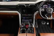Lamborghini Urus V8 BiTurbo