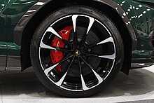 Lamborghini Urus V8 BiTurbo