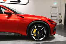 Ferrari Purosangue V12