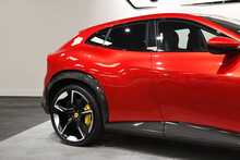 Ferrari Purosangue V12