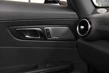 Mercedes-Benz AMG GT V8 BiTurbo