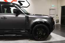 Land Rover Defender 110 P525 V8 Carpathian Edition