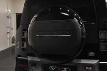 Land Rover Defender 110 P525 V8 Carpathian Edition