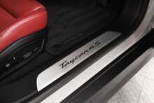 Porsche Taycan Performance Plus 4S