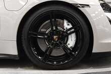 Porsche Taycan Performance Plus 4S