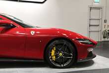 Ferrari Roma T V8