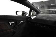 Lamborghini Huracan V10 LP 640-4 Performante