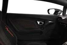 Lamborghini Huracan V10 LP 640-4 Performante